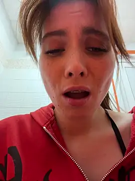I jump on a dildo in a public toilet and cum