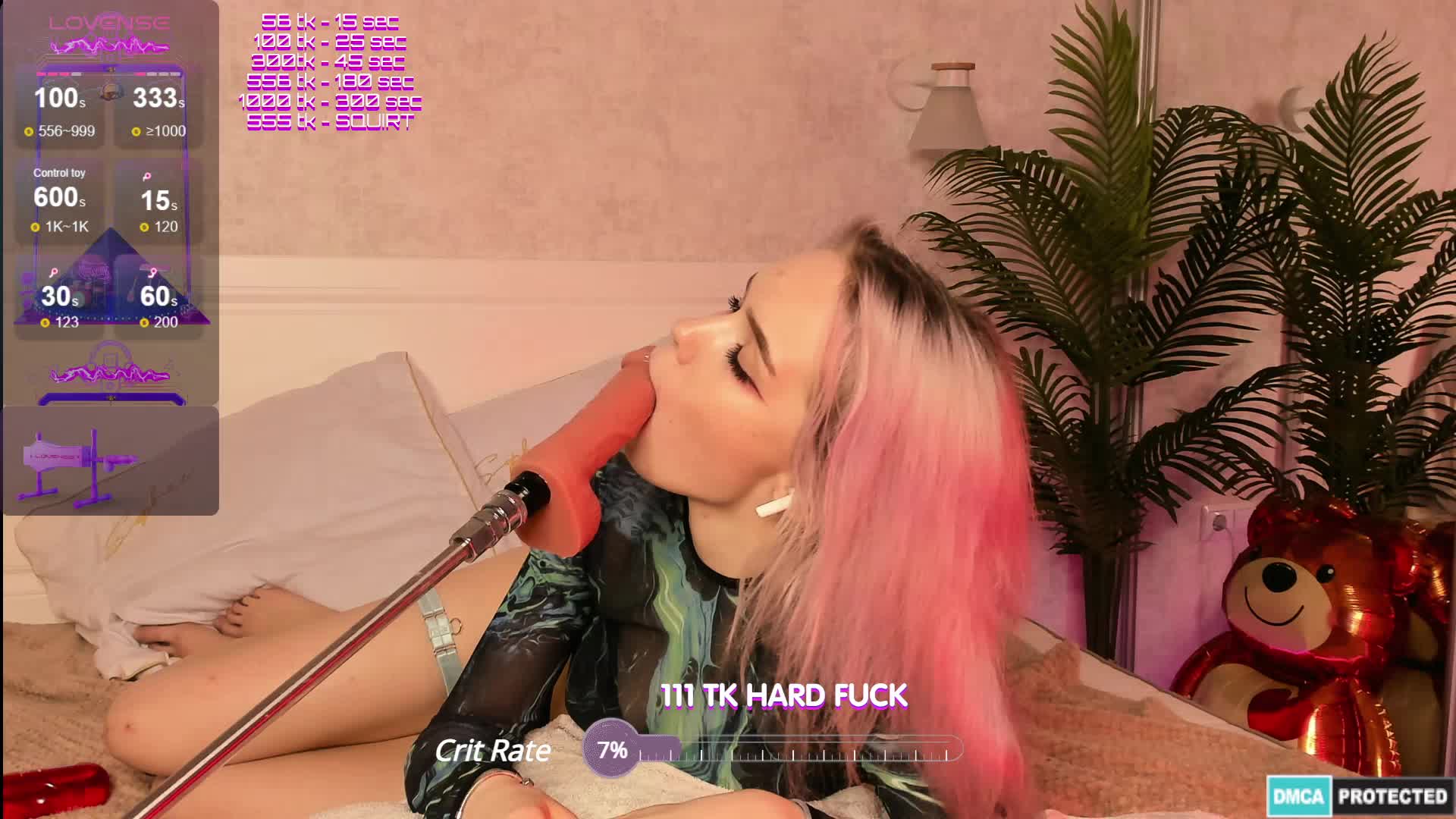 Sweet dildo sucking 💕