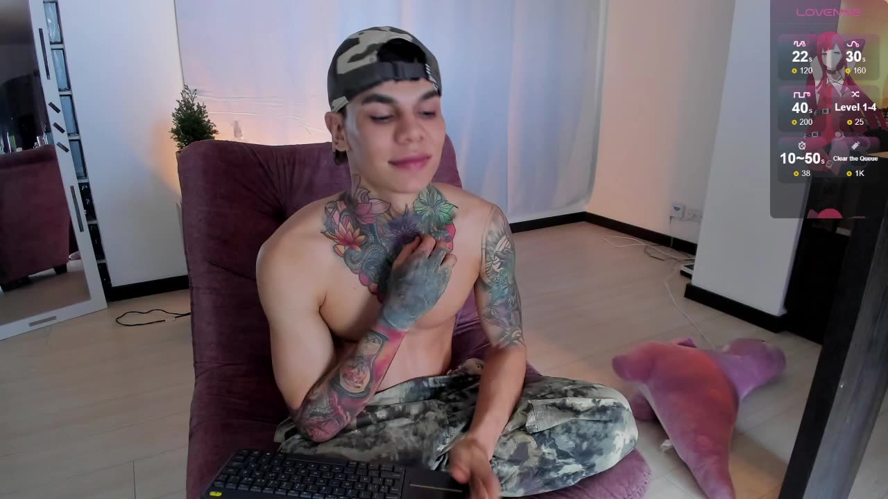 Ilove this cum in PVT - відео від вебкаммоделі Xavier_Blake