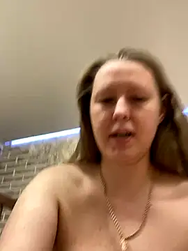 Private Show - video by ISSexy cam model