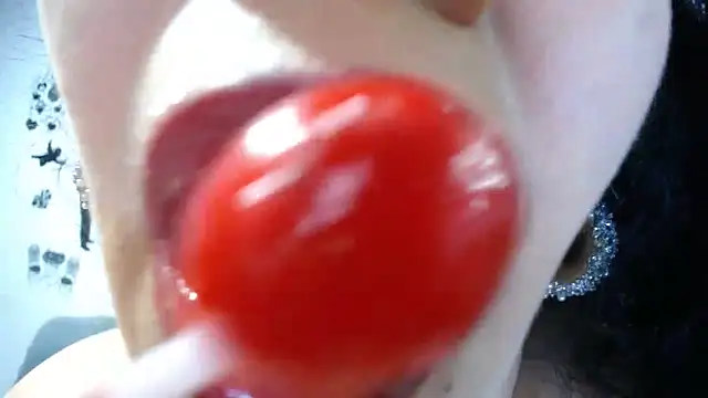 Uffff delicious 😋🤩🍆with saliva– Sweeetness_Milf kameramodell videója