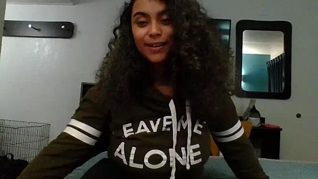 [2 Mar 03:15] Private Show - video by cinnaminnie cam model