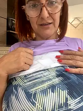 MILF moaning hard for you - βίντεο μοντέλου star_anastasia