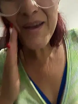 Finger the MILF - βίντεο μοντέλου star_anastasia