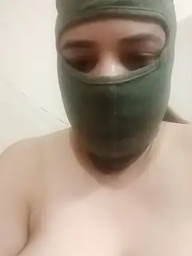 [9 Feb 22:40] Private Show - video di YoursAashi modella di cam