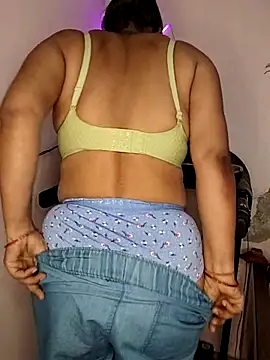 Blowjob , i like hard punishment,use BDSM KIT 🔥 - vídeo de la modelo de cam Hairy_-Kashish_C2C_69