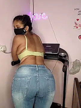 Lifting the boy up and giving him a nice blowjob🔥 - video by Hairy_-Kashish_C2C_69 cam model