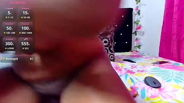 club de fans – video af CiaraEbony cam-model