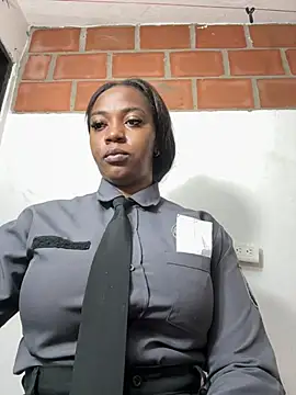 naked at work – video af CiaraEbony cam-model