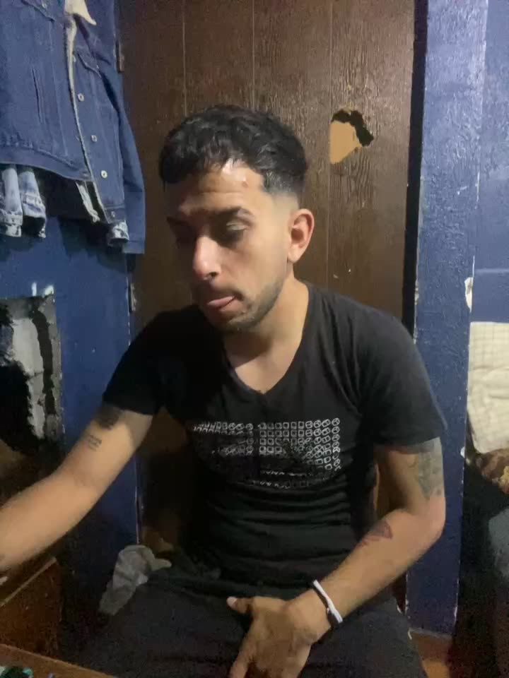 [18 Oct 19:08] Private Show - vídeo de YouBad_boy31 modelo de câmara