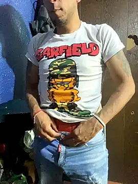 [13 Nov 15:41] Private Show - vídeo de YouBad_boy31 modelo de câmara