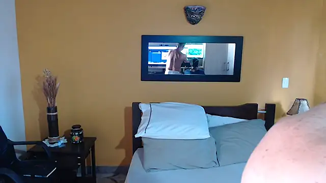 Mess BJ+ deep anal+ gape - video by SaraandJuanDP cam model