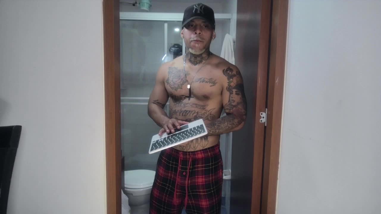 A lot of drool - video by Leenar_Key cam model