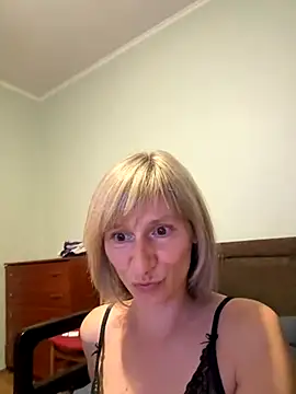 POV bj and pussy masturbation - video by StellaBlondie cam model