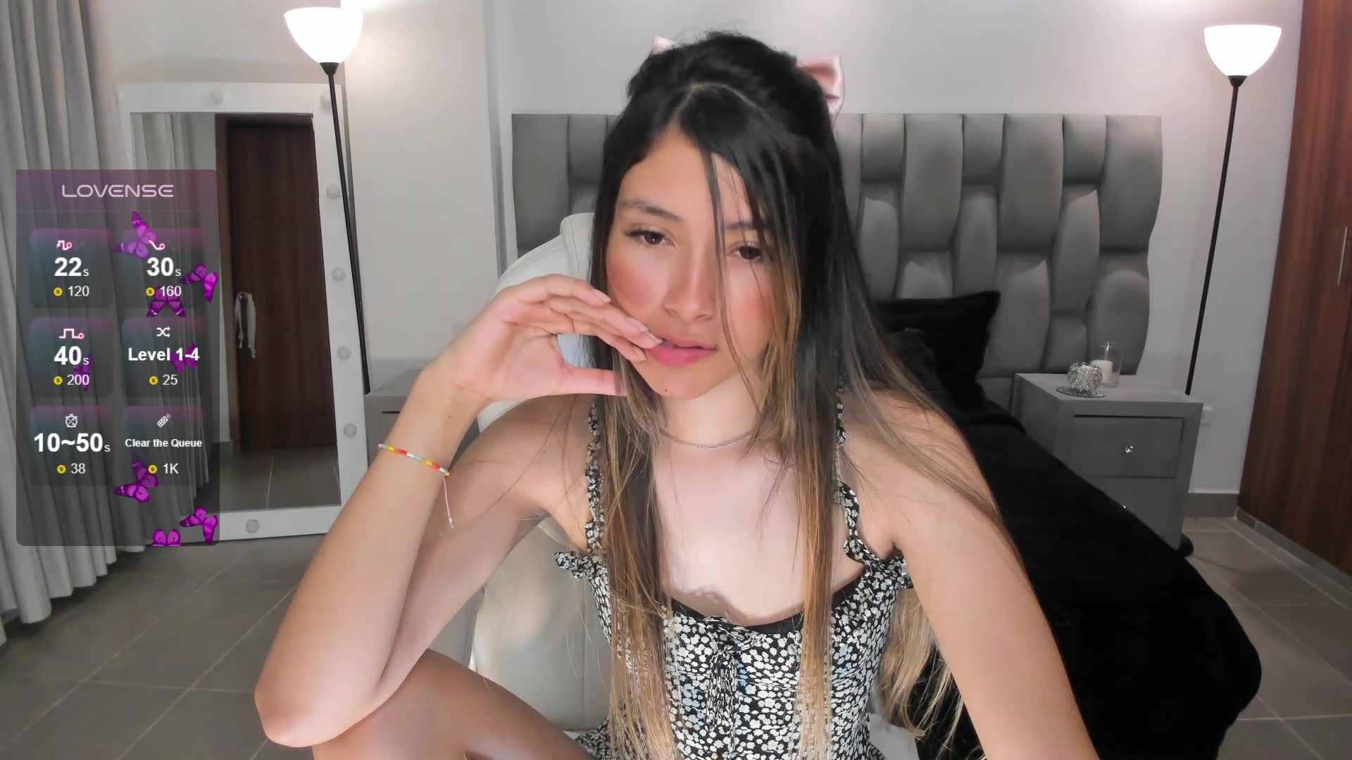 a little twerking - video Abella_ruiz kameramallilta