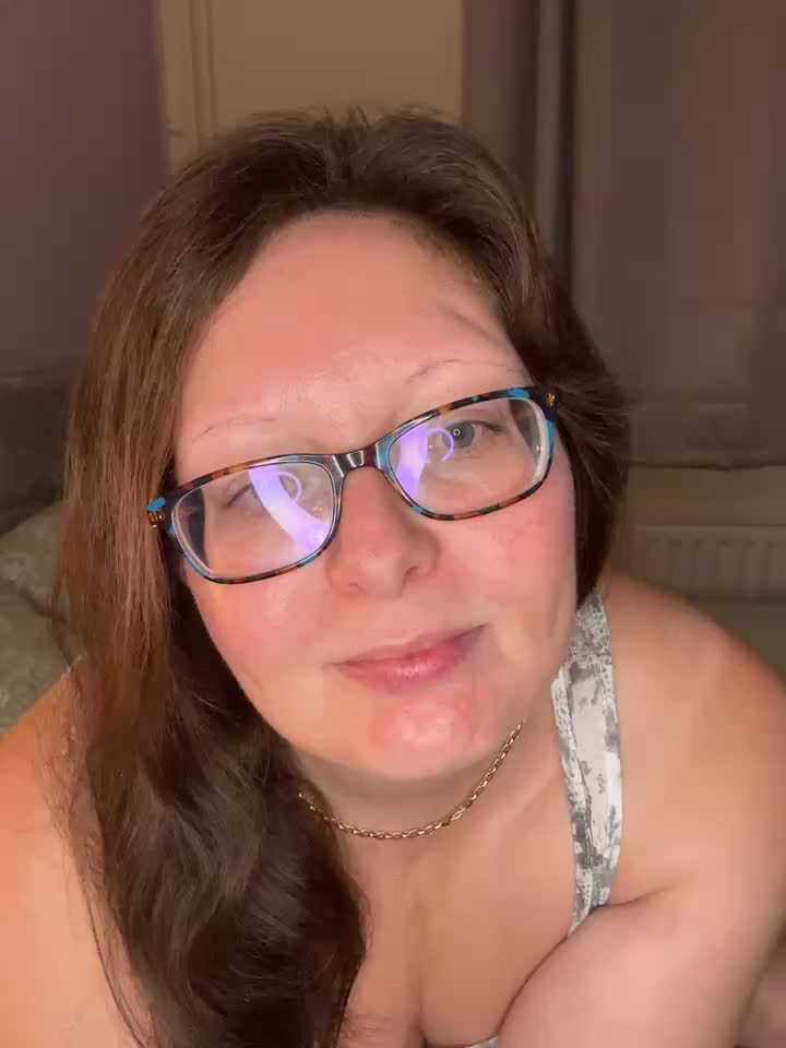 [10 Sep 22:40] Private Show - Vídeo de Ailsa_Bliss, modelo de vídeos