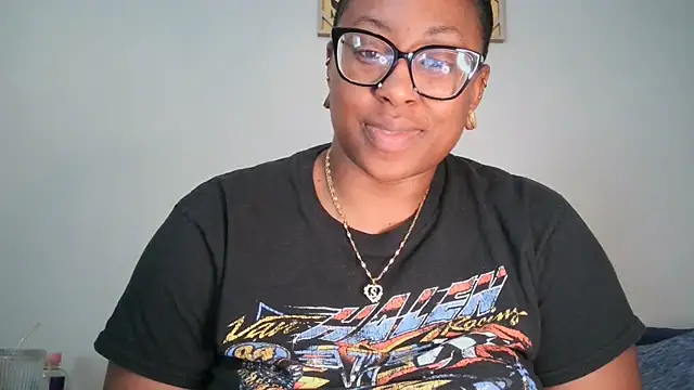 [23 Jun 11:15] Private Show - video di Nyxie_Chaos modella di cam