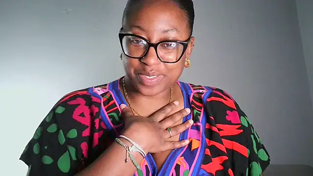 [24 Jul 10:52] Private Show - video di Nyxie_Chaos modella di cam