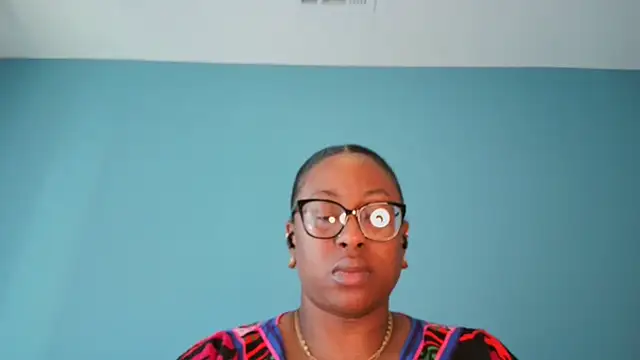 [1 Aug 09:31] Private Show - video di Nyxie_Chaos modella di cam