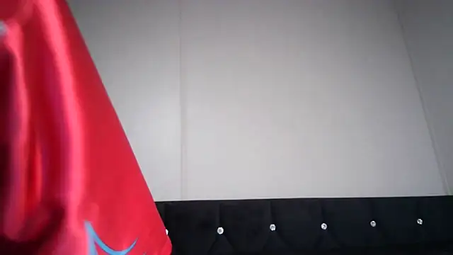 Keep Me Coming - video di Nyxie_Chaos modella di cam