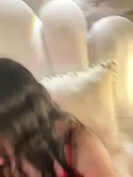 I fuck my pussy so good, enjoy this private show, don't tell anyone what you see here😈– _MadiLee_ kameramodell videója