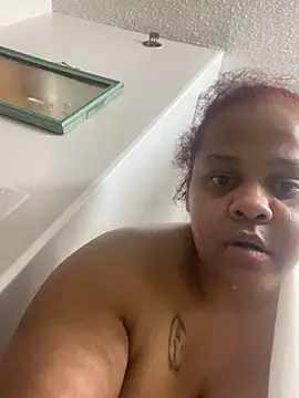 [25 Nov 11:11] - video by FreakiiMiixedJustiic cam model