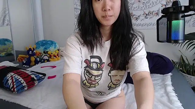 Butt Plug + Glass Dildo Cumshow [2 Feb 13:11] Private Show - vidéo du modèle de showcams MarissaPeach