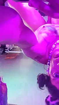 [12 Sep 12:44] Public Show - βίντεο μοντέλου gurlnips