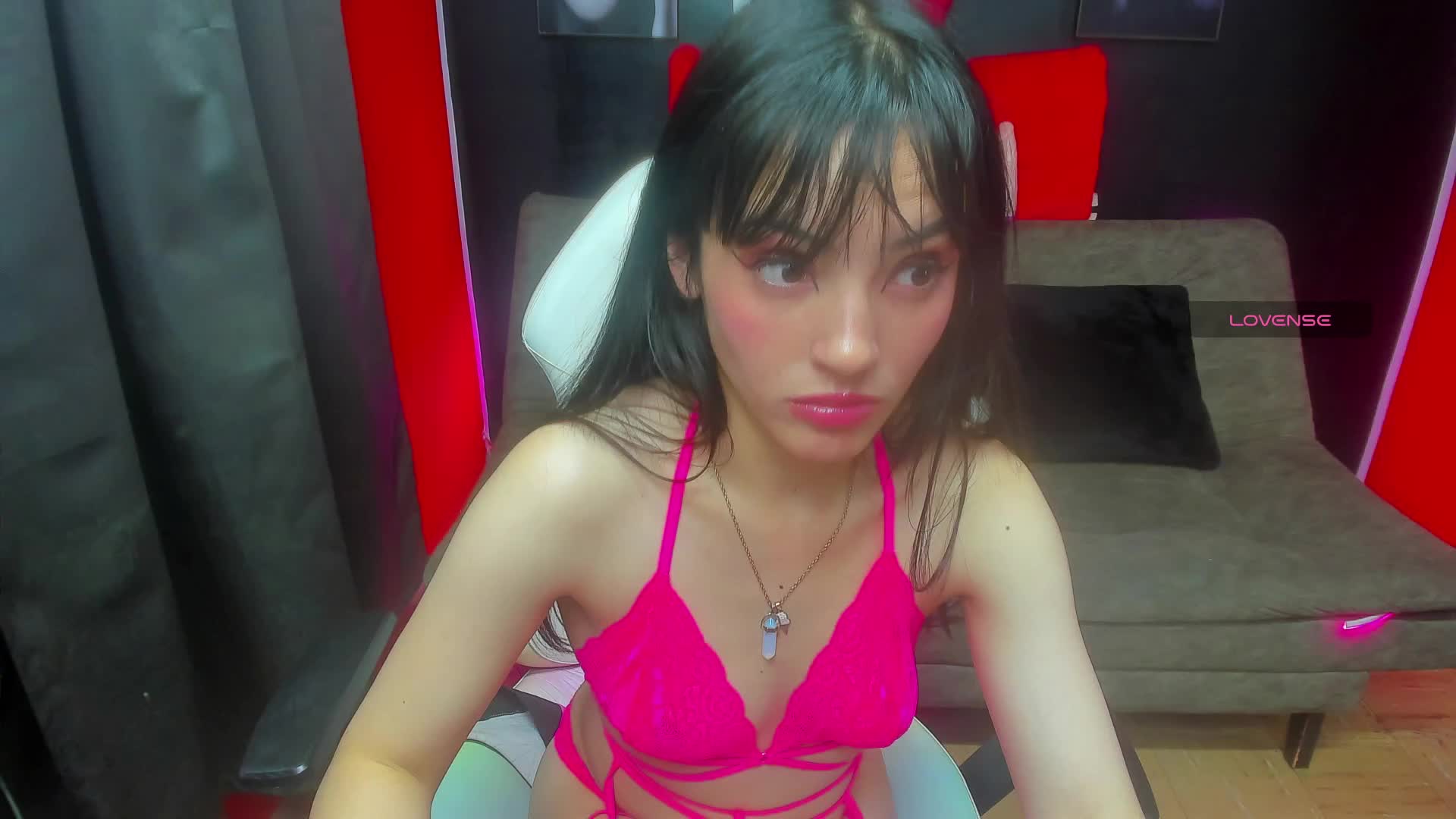 show tits hot - vidéo du modèle de showcams sailor_moon07