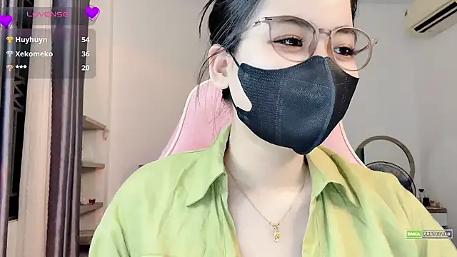 [28 Jan 23:49] Private Show - Vídeo de _Lynh_, modelo de vídeos