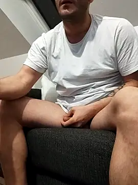 [25 Oct 19:14] Private Show - video av Milf-_-Hunter cam model