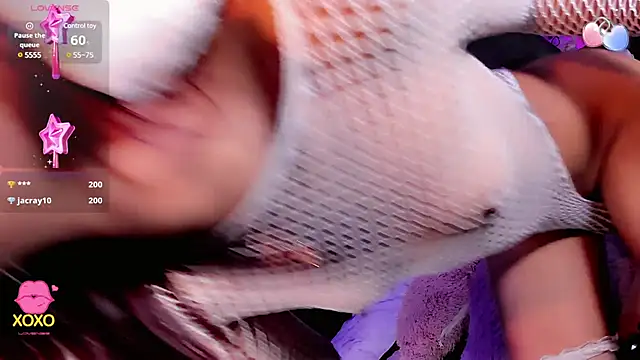 Giving my milk very rich 😈😈💦💦💦 - clip cu Babyenderlyn model videochat