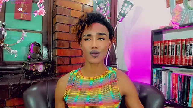 [14 Apr 02:02] Private Show - video di Kendall_hornyy modella di cam