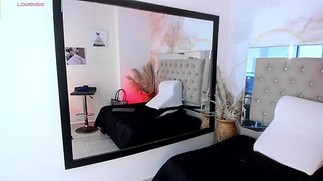 Show - video by mariangel_0 cam model