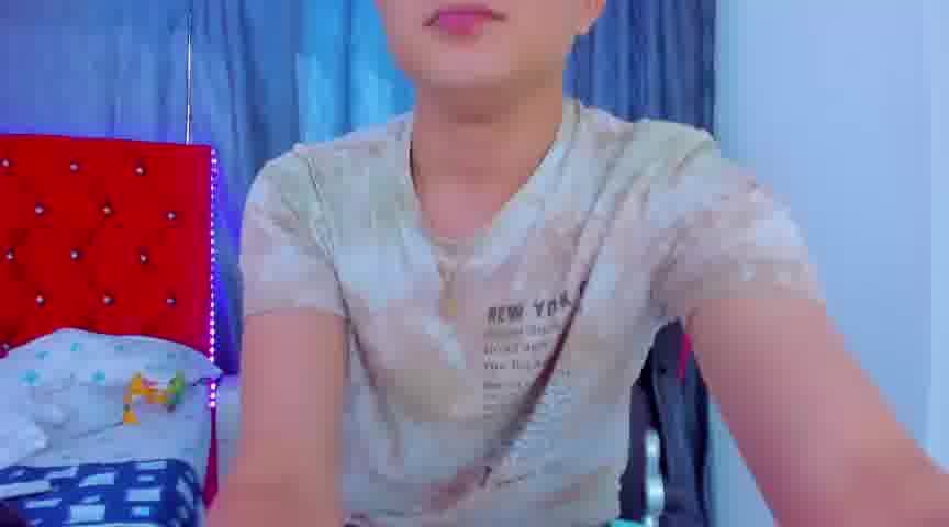 Sexy Dance - video by Nathan_Bluee cam model