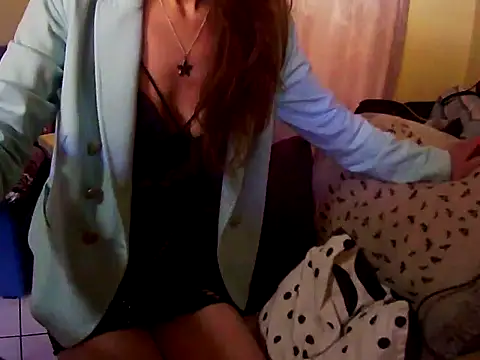 [4 Jul 14:42] Private Show - video by 4bdncpl cam model