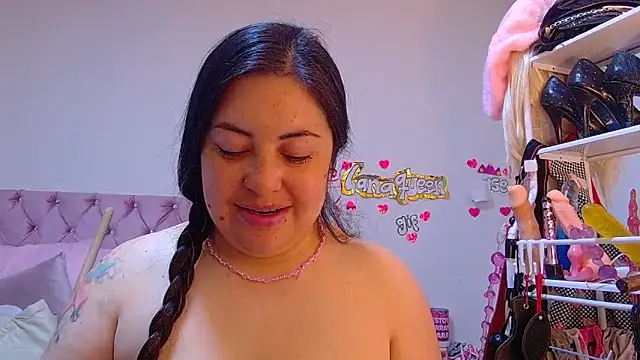 DANCE WITH STICK , RIDE COCK , AND SUCK PERVERTED MOANS SEDUCCION - فيديو من lanaqueen699 موديل الكام