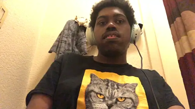 Jerk big cock 🍆 loves ❤️
