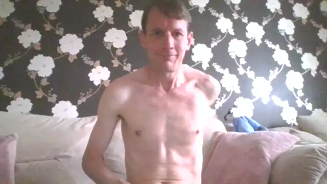 [15 Apr 09:09] Public Show - วิดีโอโดย outdoorfun22 โมเดลแคม