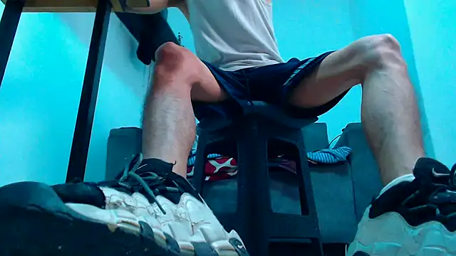 [7 Jan 22:23] Private Show big pre cum and super big cum - vidéo du modèle de showcams mastersmits