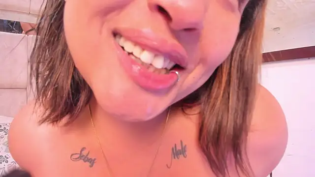 horny - video by MirandaDream2 cam model