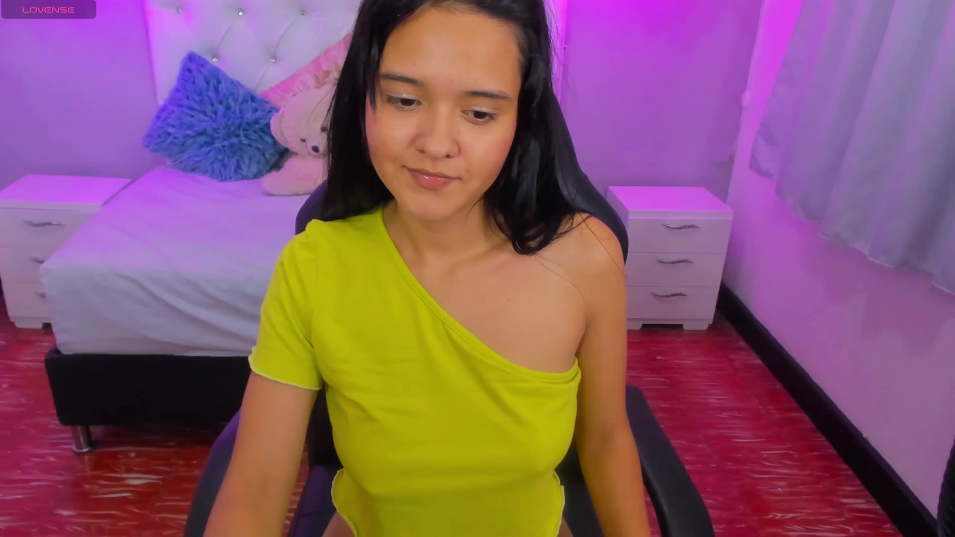show I put my lipstick in my pussy