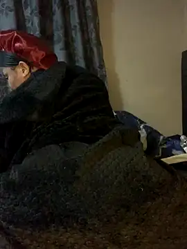 [20 Aug 04:24] Private Show - video van cardibabe cam-model