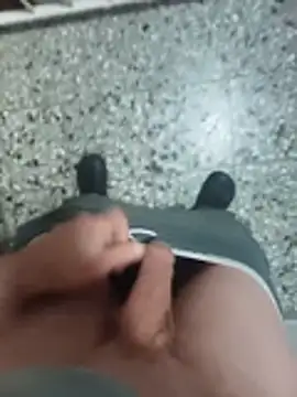 NO RISK NO FUN !! 🔥   🔥  IM HAUSFLUR  AM WIXXEN + CUM !! - video của người mẫu cam sweetrsecret