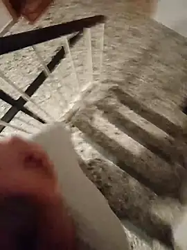 IM HAUSFLUR  AM WIXXEN UND DURCH DAS HAUS AM LAUFEN - video của người mẫu cam sweetrsecret