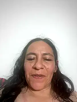 [26 Jul 19:07] Masturbation, dildo, squirt - video di Freya_Artemisa modella di cam