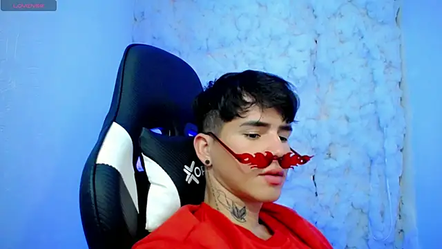 [5 Nov 16:48] Private Show - video by Tayson_Rivers cam model