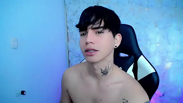 [15 Dec 06:57] Private Show - video by Tayson_Rivers cam model