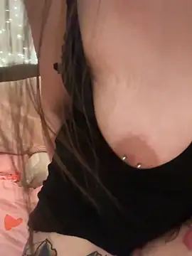 Private Show - nice quick orgasm while stroking my clit 😍 - วิดีโอโดย Ragdoll131 โมเดลแคม