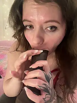 Ticket Show - dildo suck, fuck and cum! Naked with only my thigh high socks ♥️ – video af Ragdoll131 cam-model